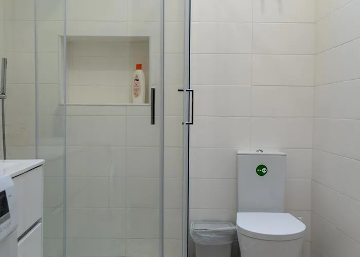 Cozy Garden Apartment *