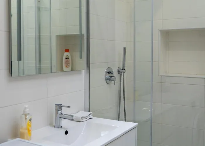 Apartment Cozy Garden Lisbon